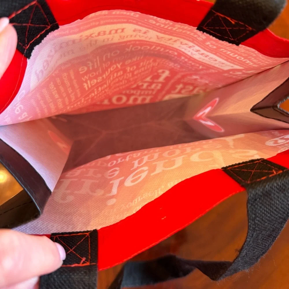 NEW Lululemon Small Reusable Shopper Bag Red Typography Print